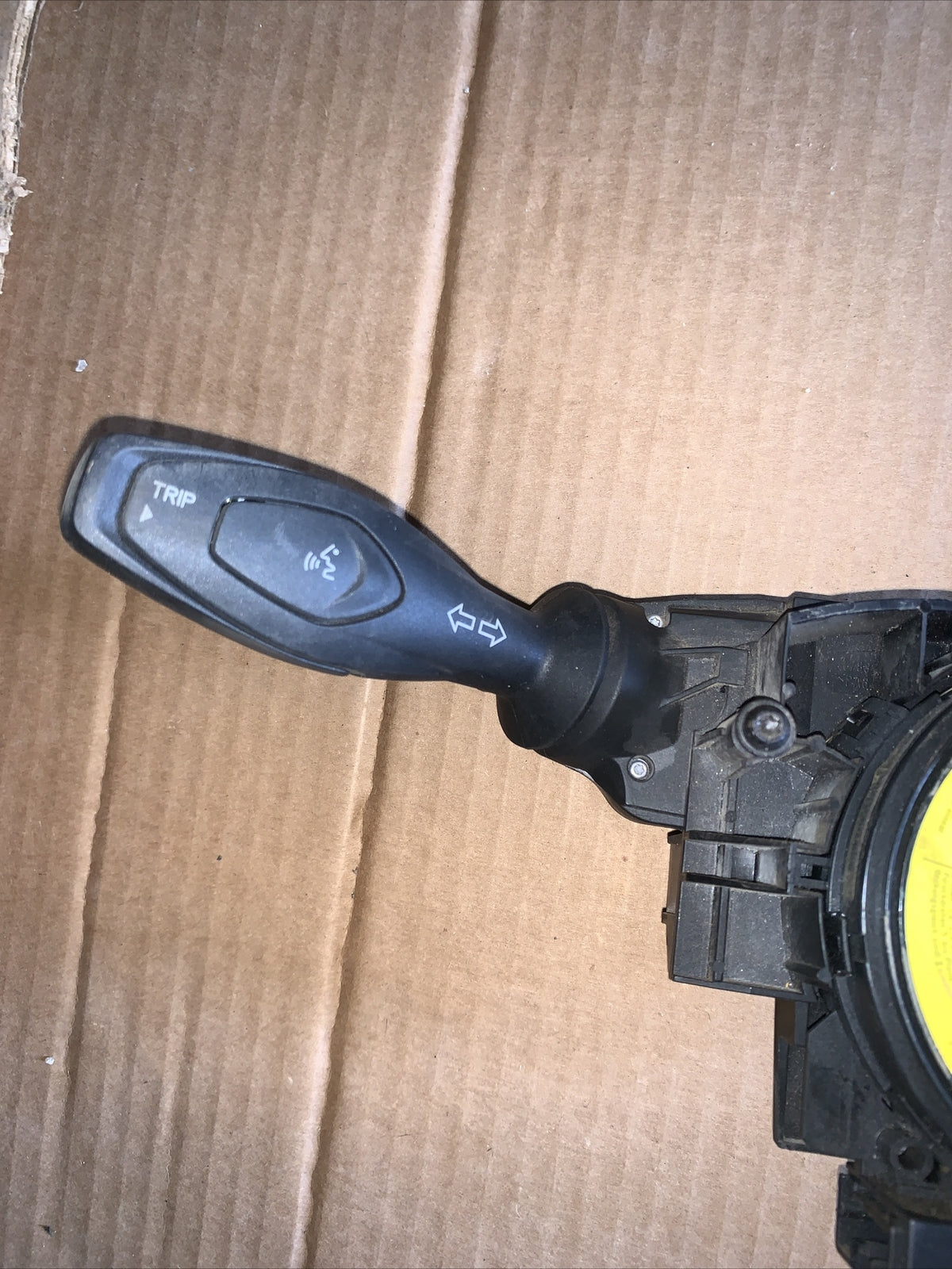 8A6T-13N064-GD DEVIOLUCI CON CONTATTO SPIRALATO FORD FIESTA VI 09/2008>2016