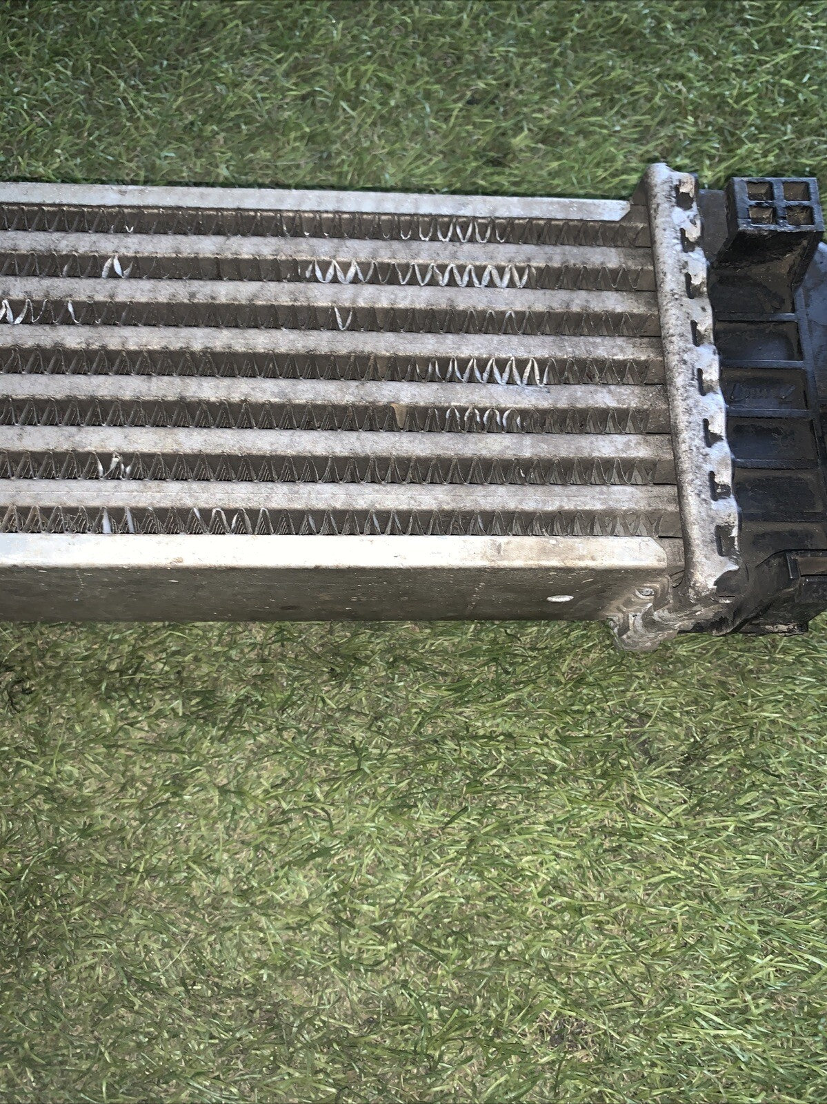 A1695000000 RADIATORE INTERCOOLER MERCEDES-BENZ CLASSE A (W169) (2)