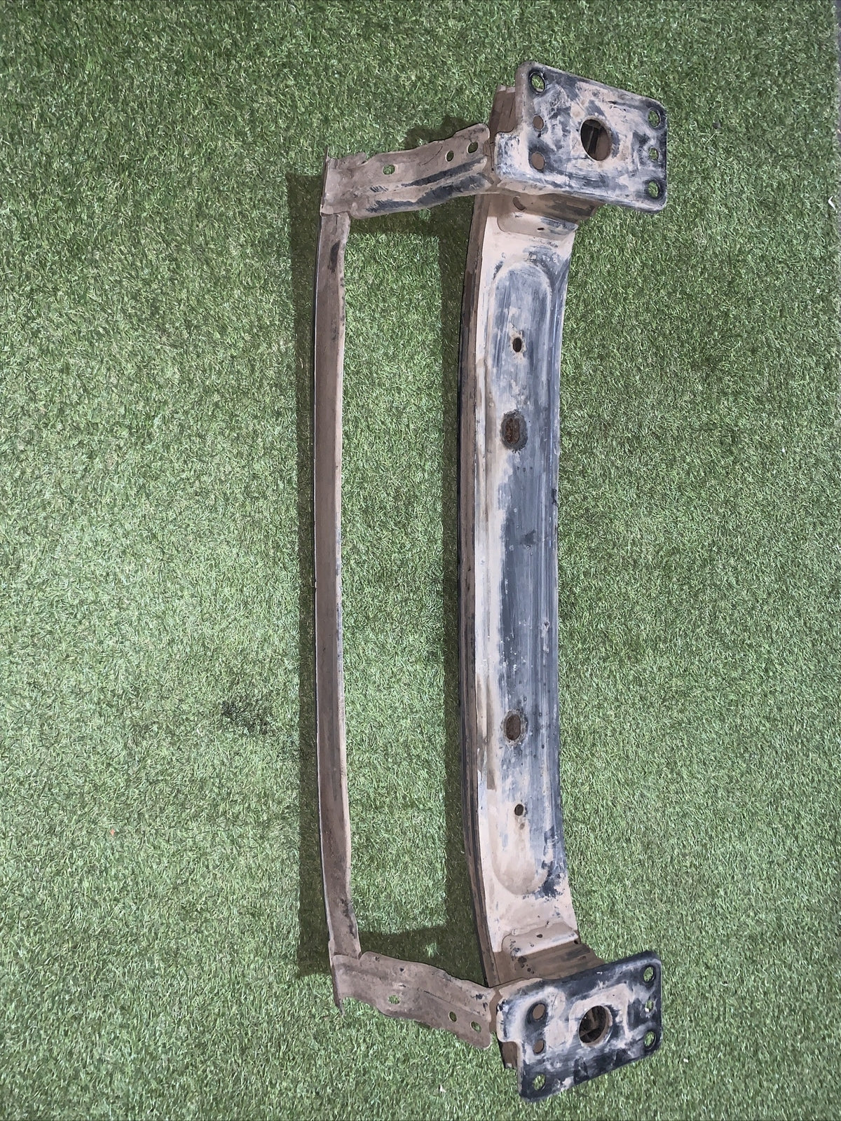 TRAVERSA RINFORZO PARAURTI ANTERIORE  Fiat Grande Punto