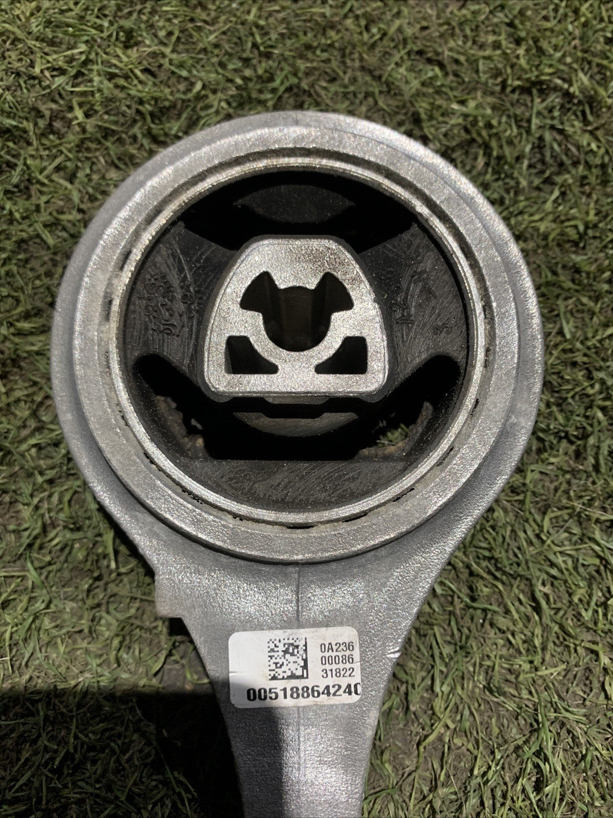 00518864240 SUPPORTO CAMBIO PER FIAT 500 L Serie (351_352) Diesel 1.3 (12>)