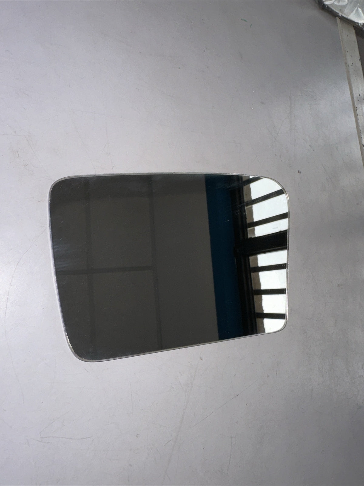 Peugeot 205 Fino 87 305 Vetro Ricambio per Specchietto Sinistro