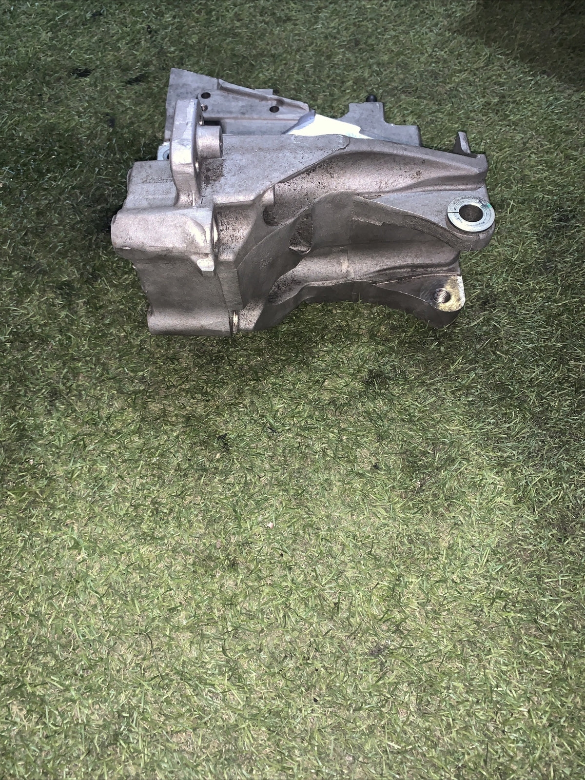 55284373 SUPPORTO POMPA INIEZIONE ALFA ROMEO STELVIO 2.2 TD Q4