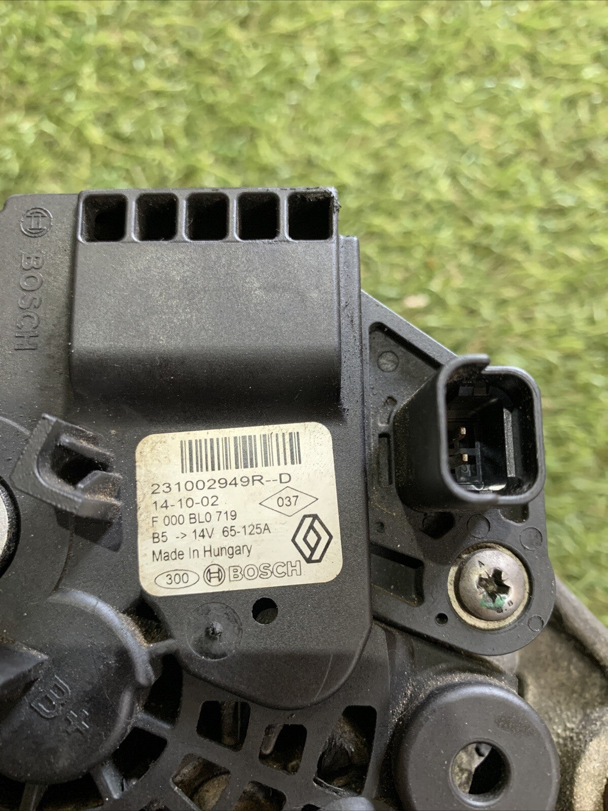 Alternatore Dacia Sandero Stepway 1.5 diesel (2012-2020)cod.231002949R