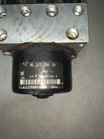 Centralina Pompa ABS  9632539480 PEUGEOT 206