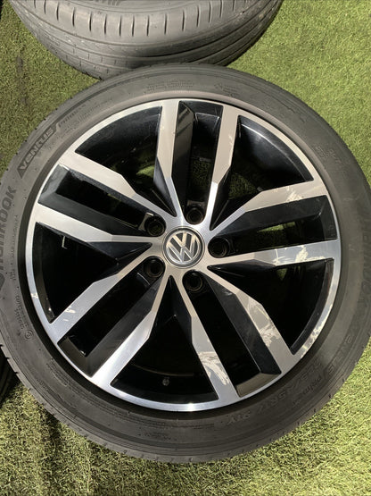 Cerchi In Lega Da 17 Con Gomme Volkswagen Golf 7 5G0601025DG