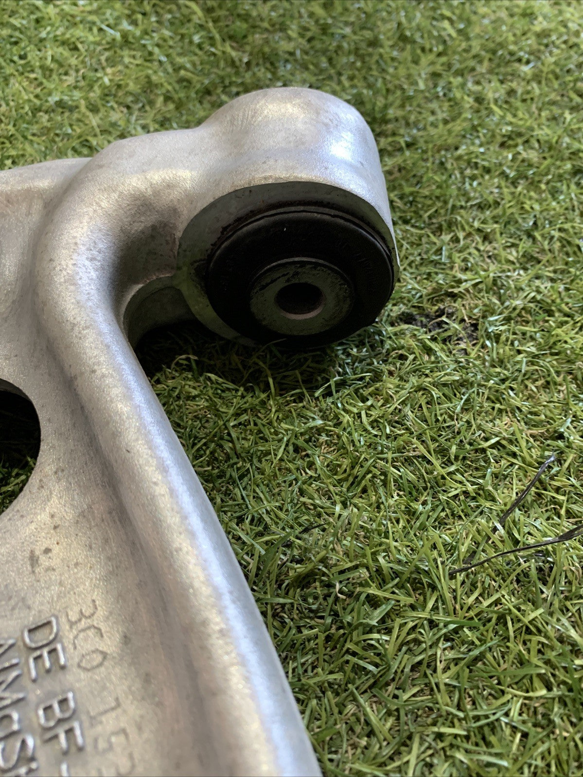 Braccio Oscillante Anteriore Destro Audi Q3 8UB 2011–2020 3C0153D