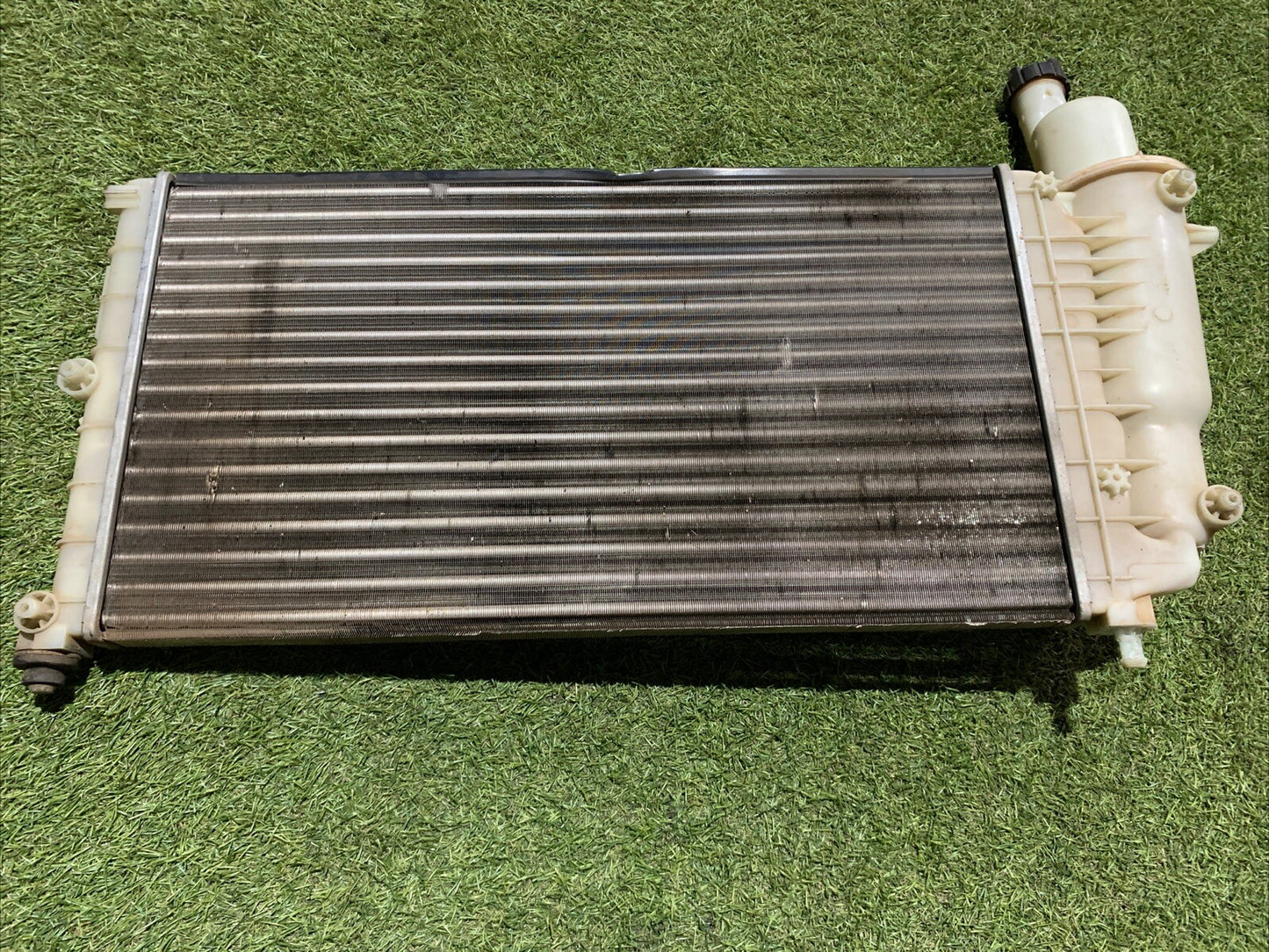 Radiatore Acqua Fiat Punto 1 Serie 75 176 1.2 Benzina 46465015