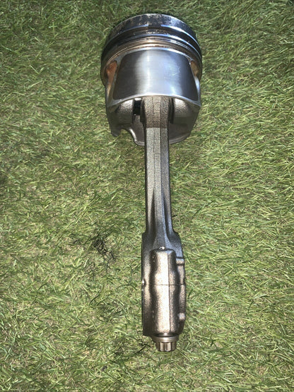 Pistone Motore Volkswagen Golf 7 2.0 GTD 184CV VWSL204LM (1)