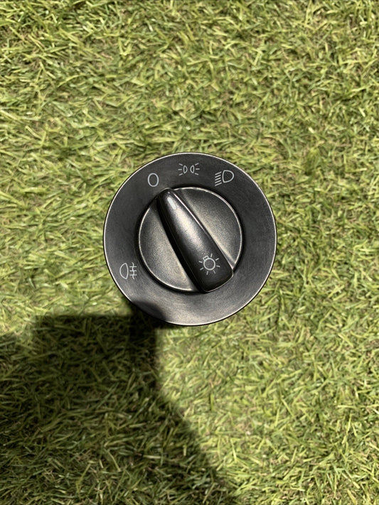 Comando Accensione Luci Volkswagen Passat 2002 1C0941531