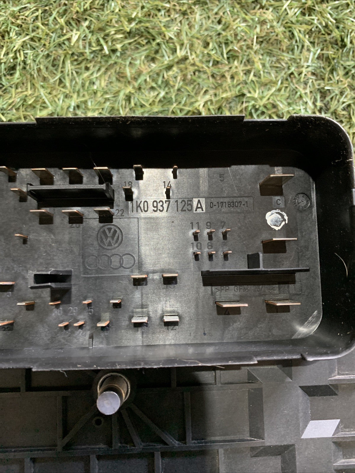 Centralina Porta Fusibili Audi A3 8P 2.0 Diesel 1K0937125A