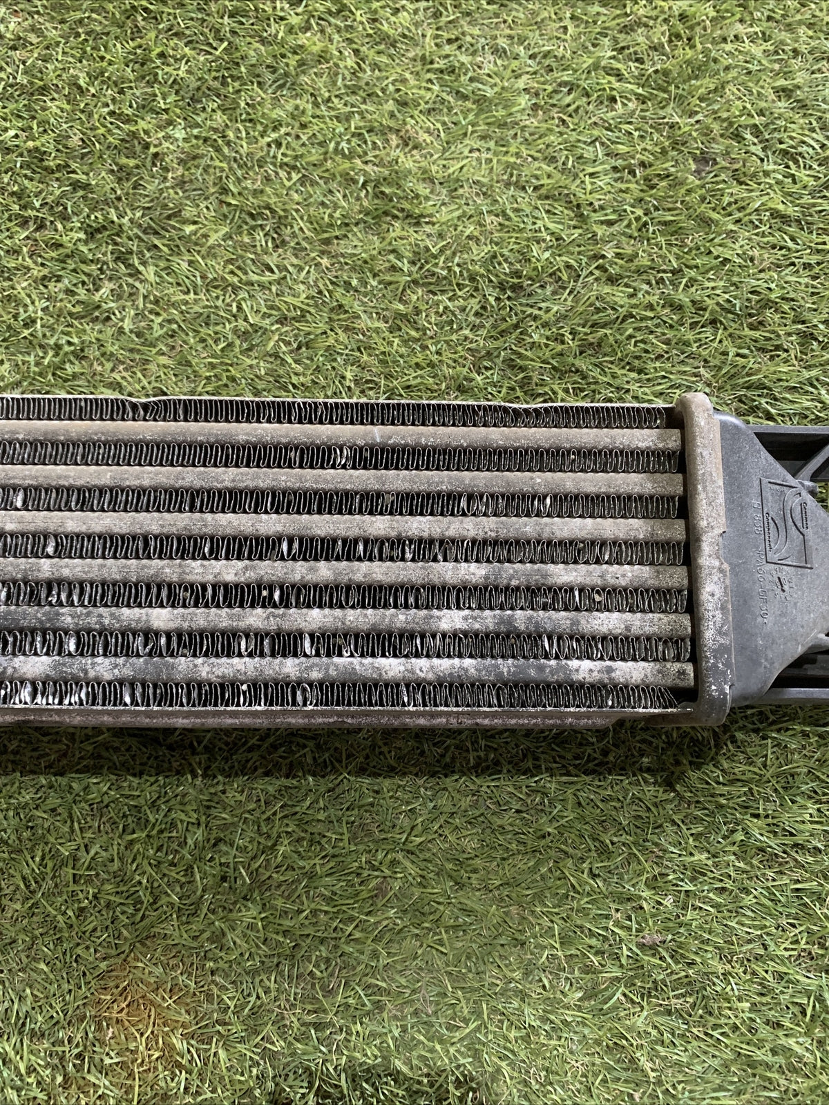 RADIATORE INTERCOOLER FIAT GRANDE PUNTO 1.3 MJT D (2005   2011) 866452000 (3)