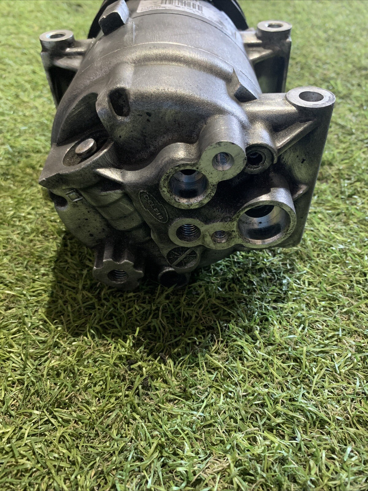 COMPRESSORE CLIMA ARIA CONDIZIONATA RENAULT SCENIC II 1.9 DCI 2006 (8200457418)