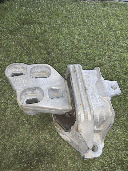 SUPPORTO MOTORE MERCEDES Classe A Serie (W176) 326E23F 326E60A