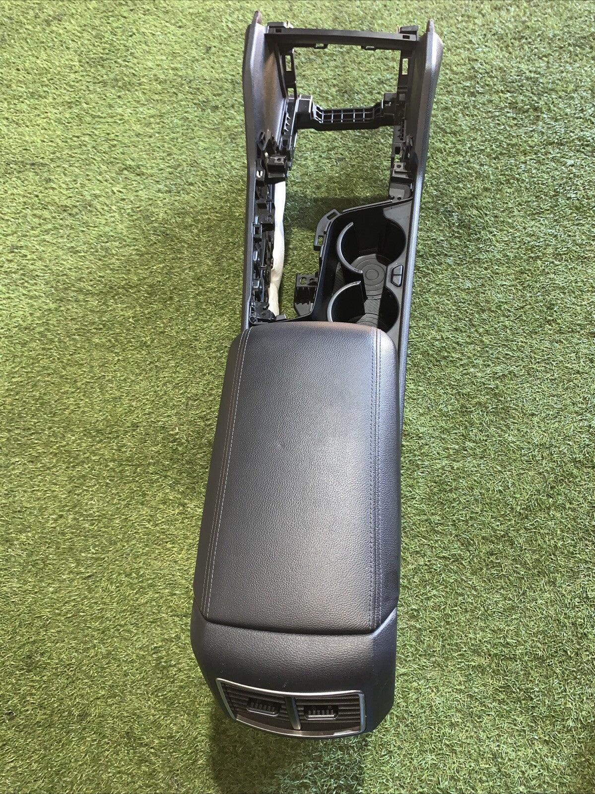 Bracciolo Tunnel Centrale Kia Sportage 2023