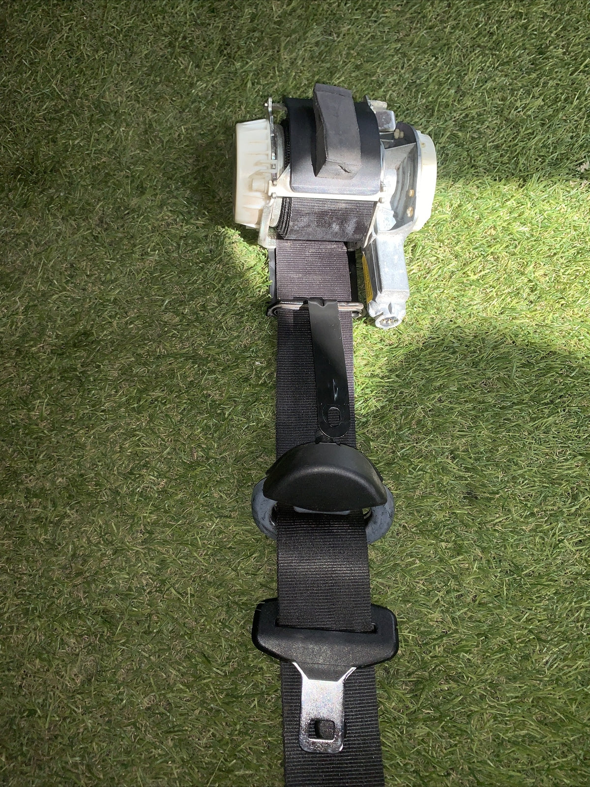 34054778D CINTURA DI SICUREZZA ANTERIORE DESTRA CON PRETENSIONATORE FORD FIESTA