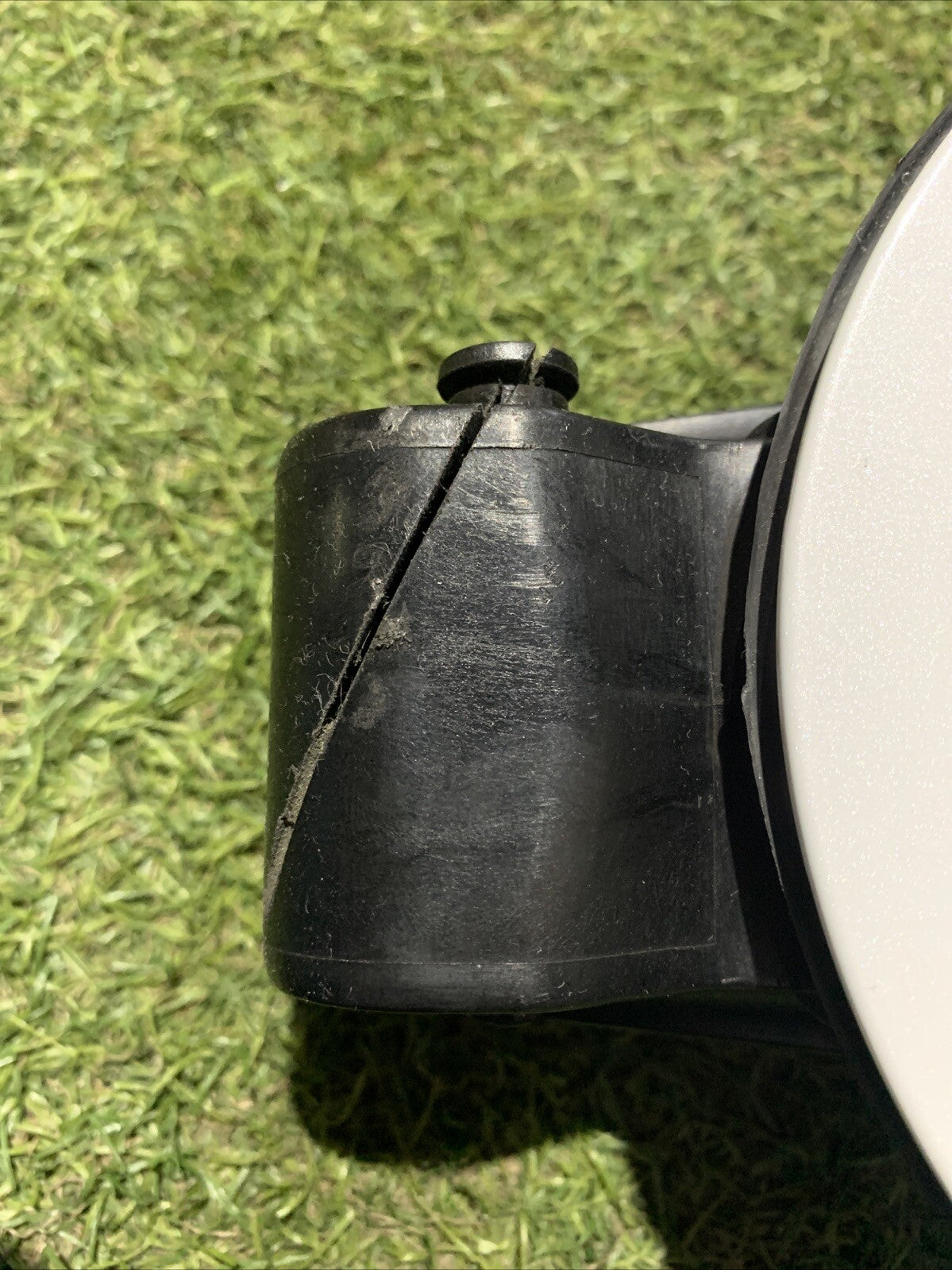 Sportellino Carburante Kia Sportage 2017 1.7 Diesel ￼ 69513-D9000