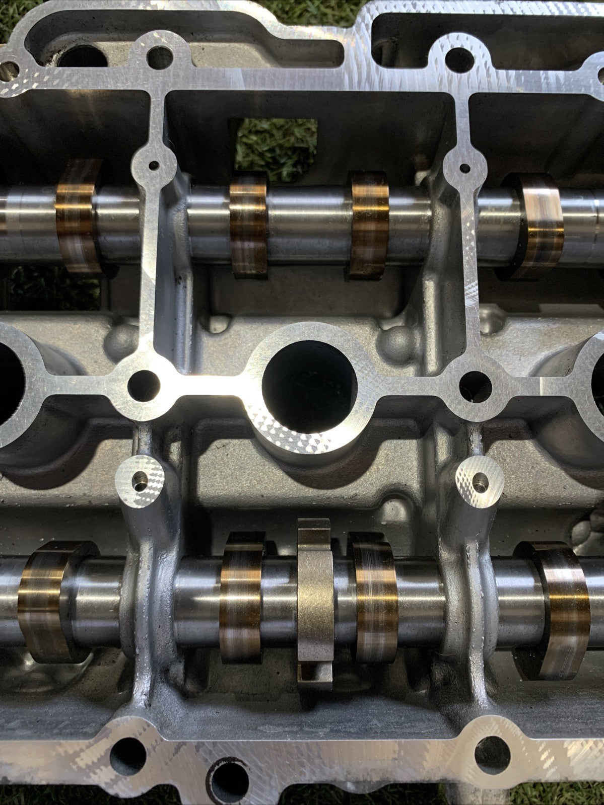 Coperchio Sede Albero A Camme Volkswagen Golf 8 1.0 Benzina 05C103479 Sigla:DLAB