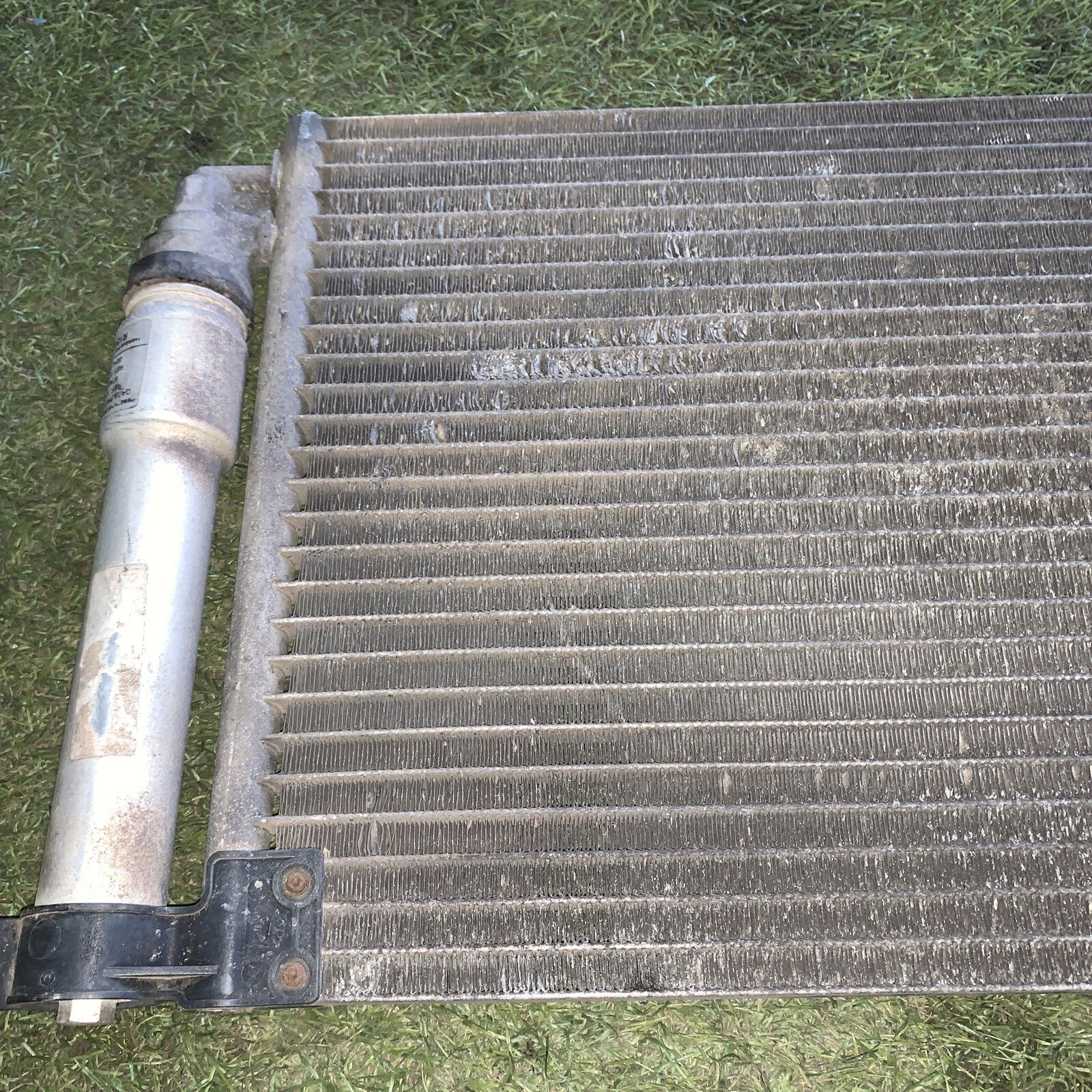 Condensatore Radiatore Aria Condizionata Fiat Panda 2003-2011 1.2 46798100