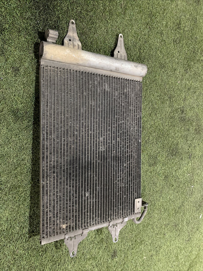 RADIATORE ARIA CONDIZIONATA VOLKSWAGEN POLO 1.4 TDI, ANNO : 2009