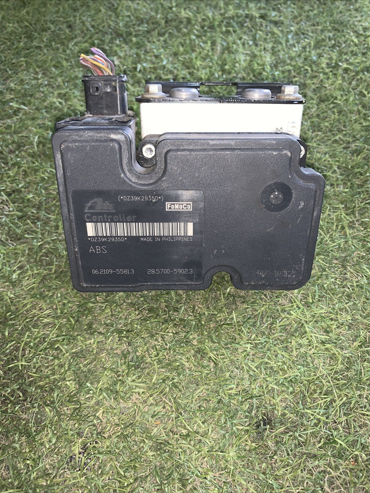 8V512M110AD AGGREGATO POMPA ABS FORD FIESTA (6° SERIE) 1.4 DIESEL