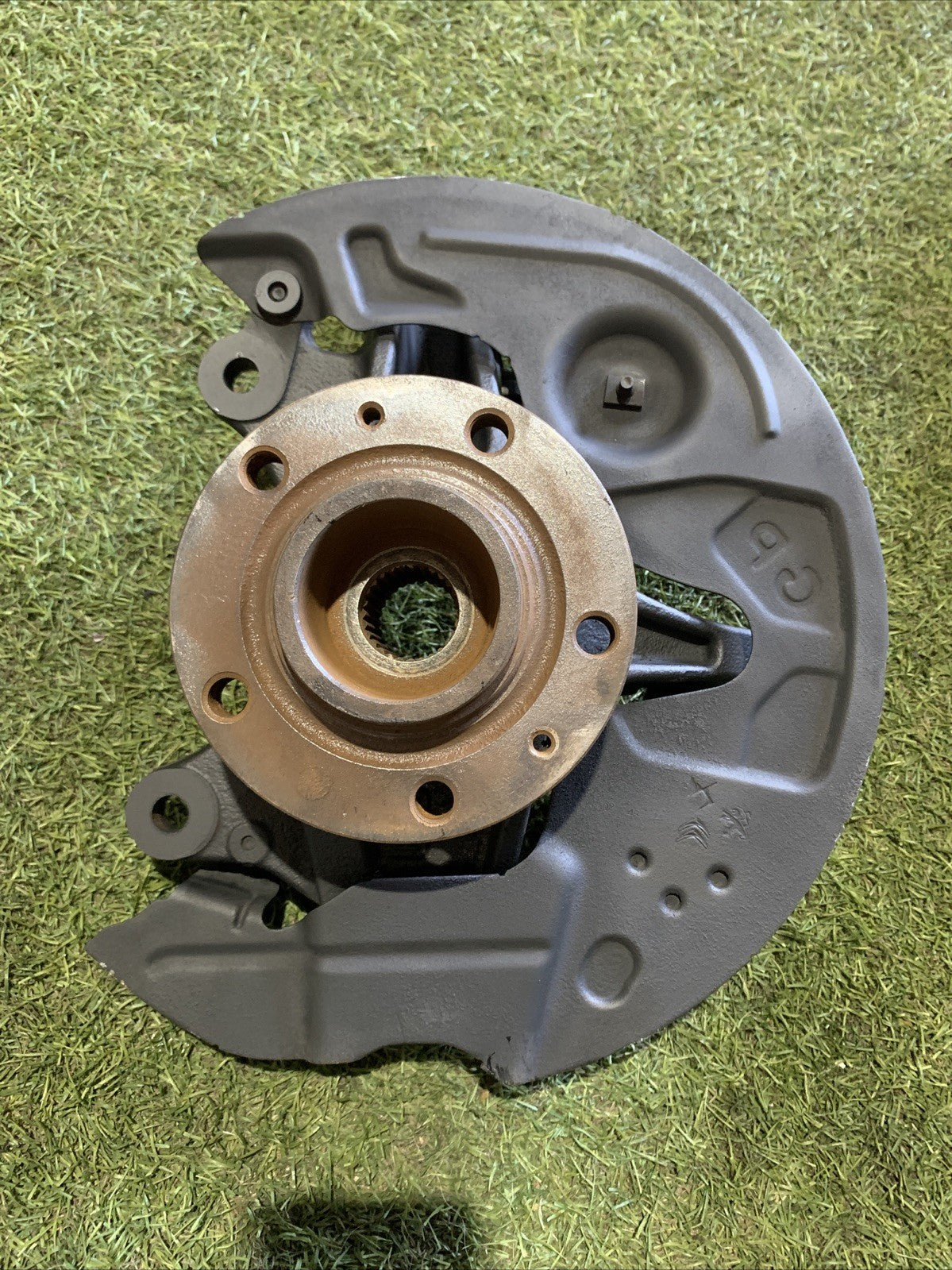 MOZZO FUSELLO ANTERIORE SINISTRO PEUGEOT 5008 II 2019 1.5 DIESEL 1647857480 (2)