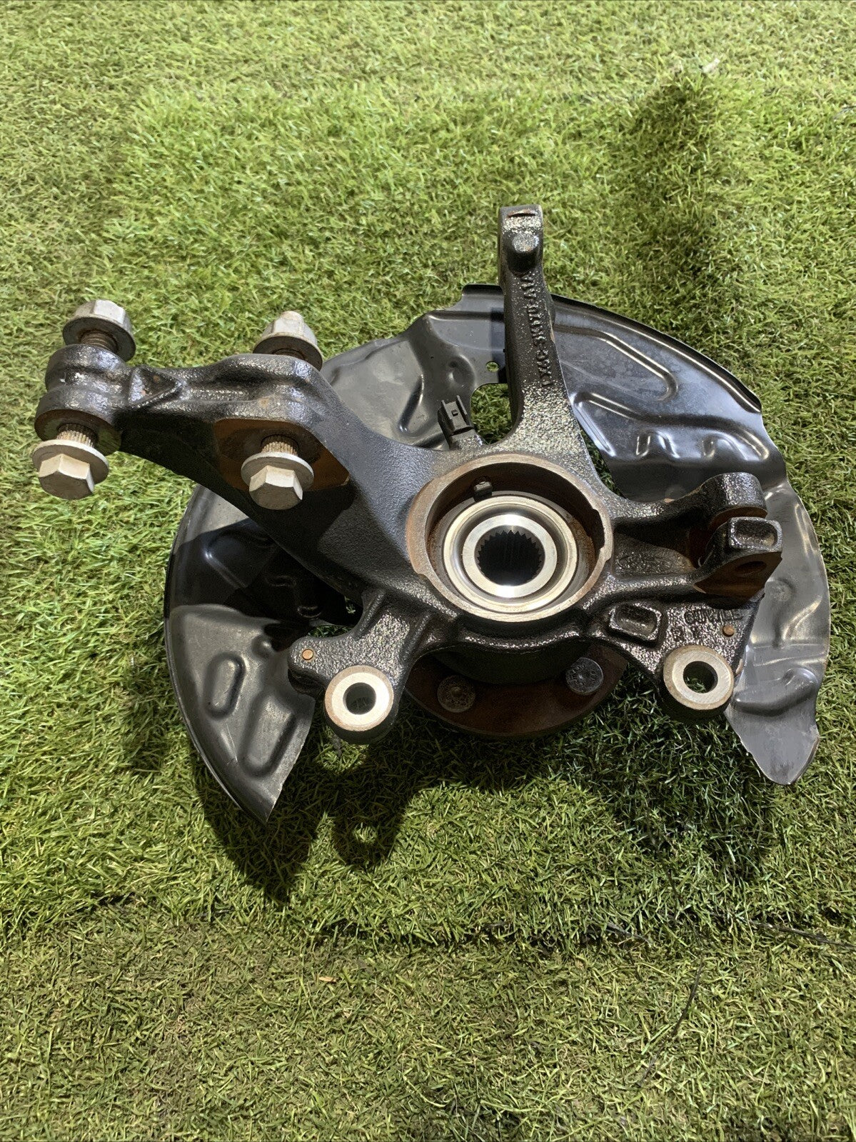 Mozzo Montante Fusello Anteriore Destro Ford Kuga 2020-2024 2.5 Hybrid