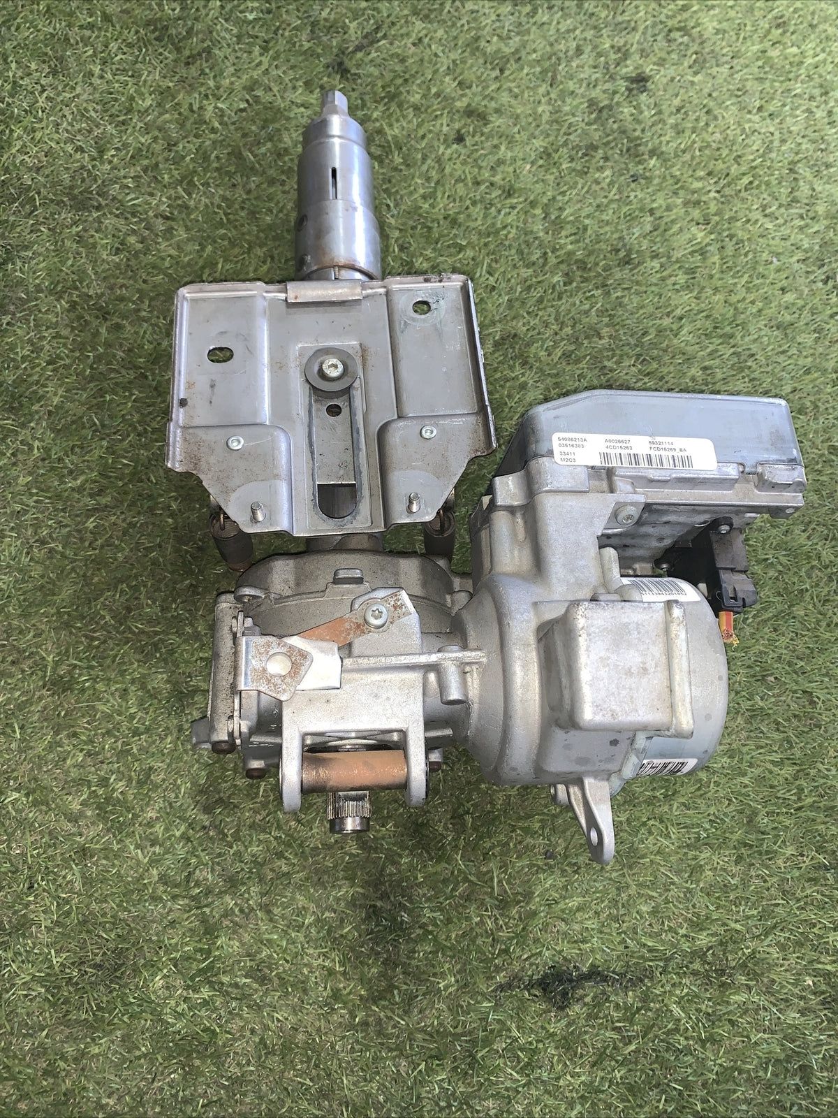 8V513C529AU PIANTONE STERZO ELETTRICO FORD FIESTA 1.4 2012