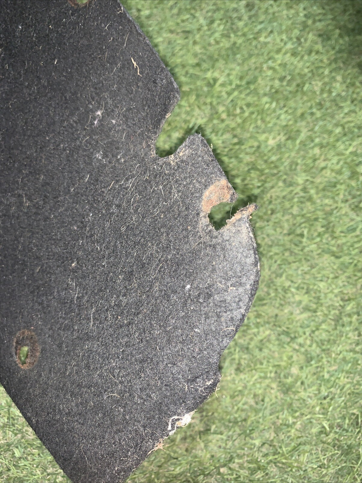 PARASASSI INT. PASSARUOTA POST. SX PER BMW SERIE 1 E81/E87 (07-11) RESTYLING