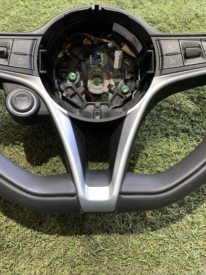 Sterzo Volante Alfa Romeo Stelvio 2017 01561362870