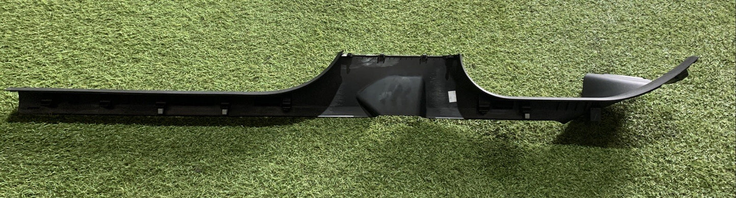 5H0853371A RIVESTIMENTO PIEDI BATTITACCO LATO SINISTRO VOLKSWAGEN GOLF 8