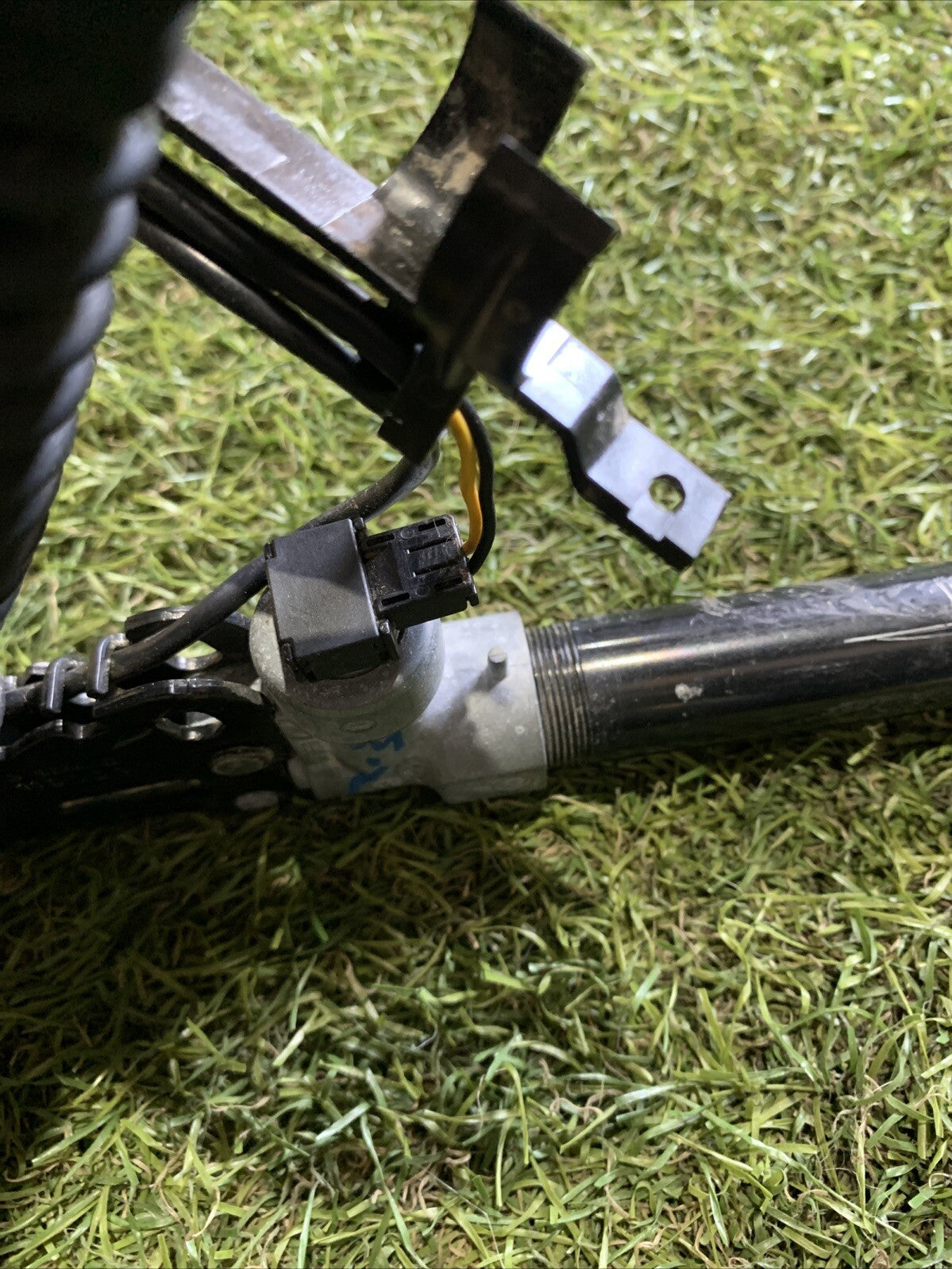 PRETENSIONATORE PER MINI Cooper 1° Serie 610182300D 610183700F (06 13)