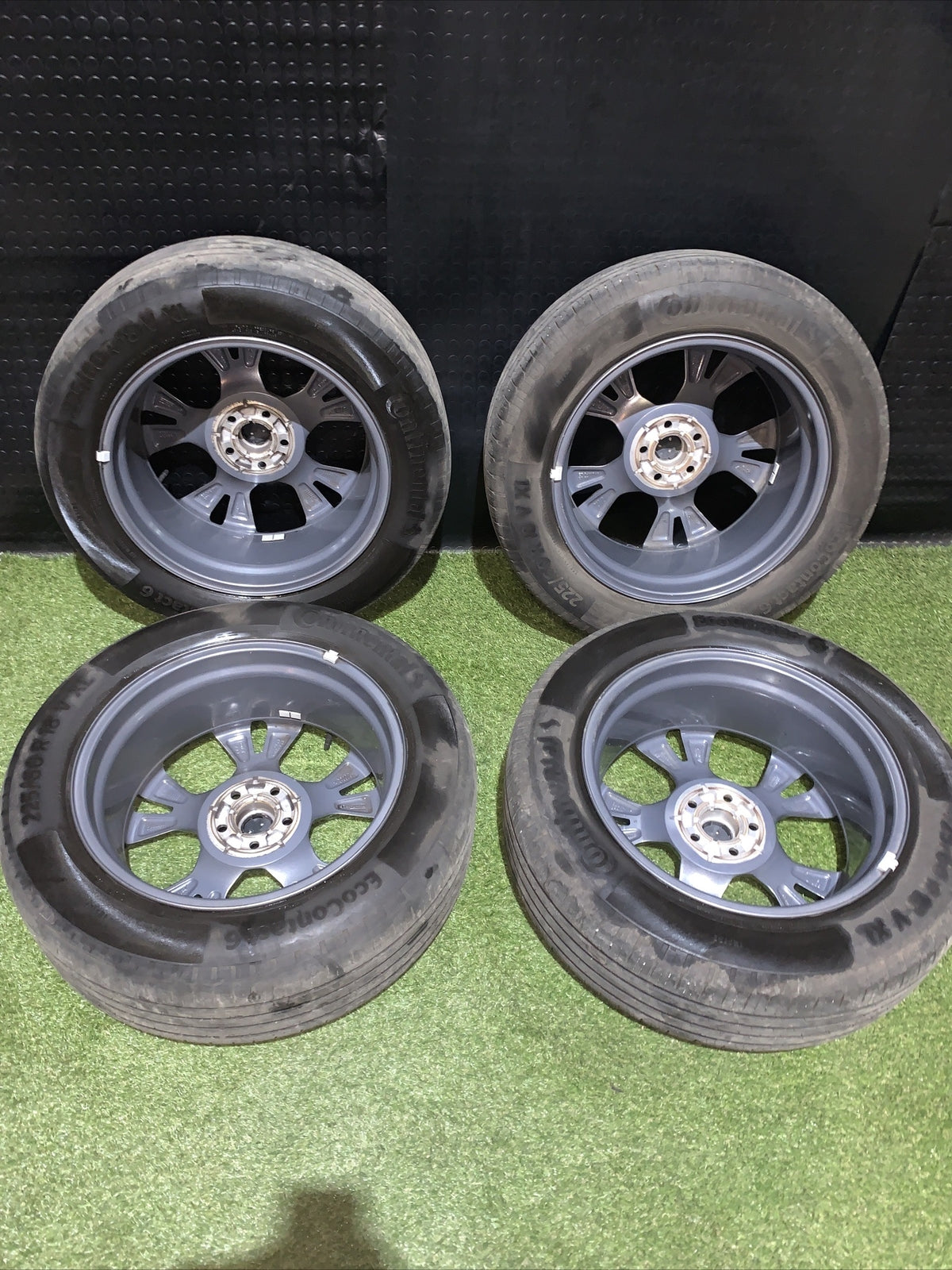 Cerchi Con Gomme Ford Kuga 2022 225/60R18