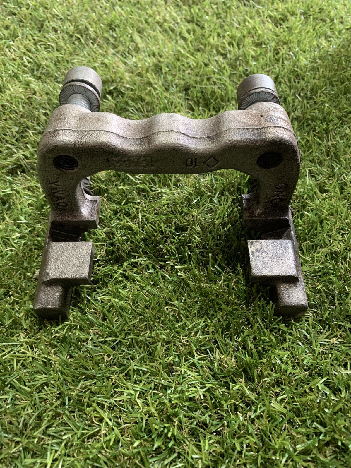 Porta Pinza Freno Posteriore Destra Seat Arona 2021 2Q0615425