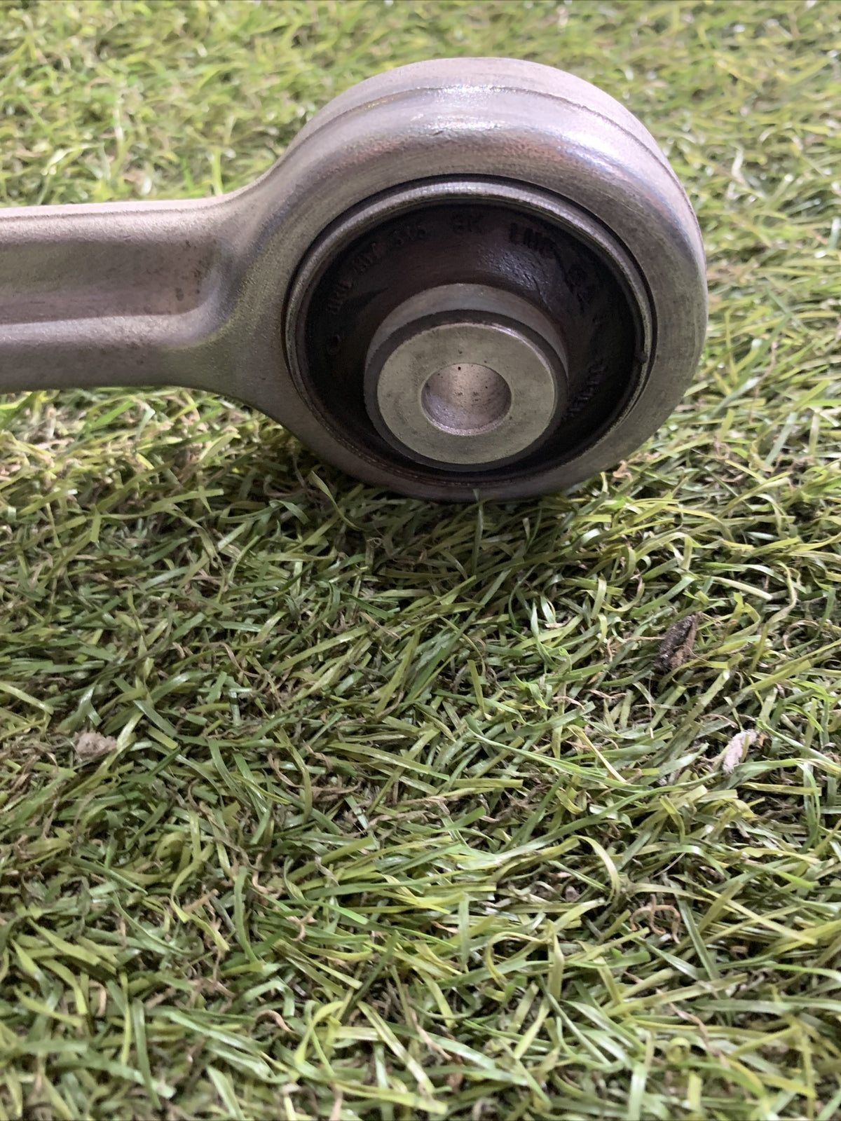 Braccio Oscillante Anteriore Superiore Destra Audi A4 2011 8K0510B