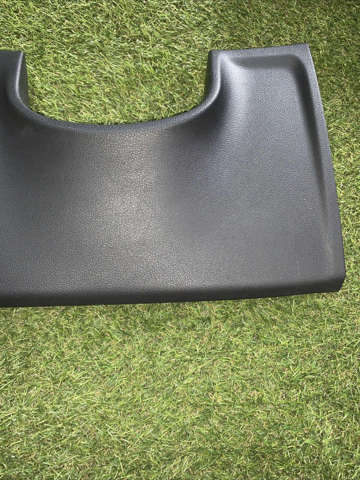 RIVESTIMENTO INFERIORE PANNELLO DI MONTAGGIO KIA SPORTAGE 2023 84750-R2000