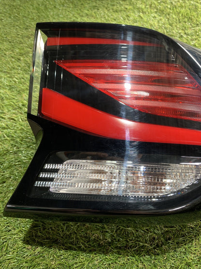 Stop Fanale Posteriore Destro Kia Sportage 2023 92402-R2000