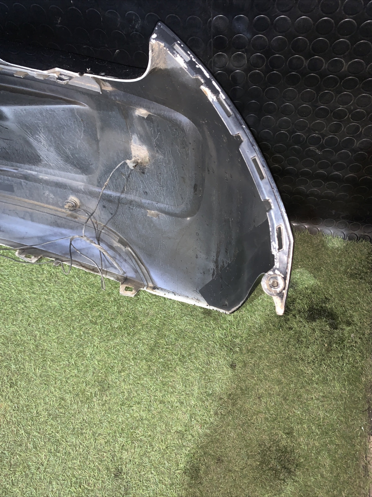 PARAURTI POSTERIORE VOLKSWAGEN UP 2011 2016 CON SENSORI