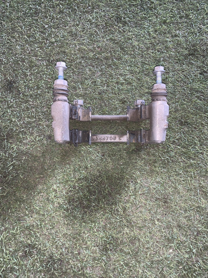 Porta Pinza Freno Posteriore Sx Fiat 500X 1.3 Anno 2018 Originale 355795C (2)