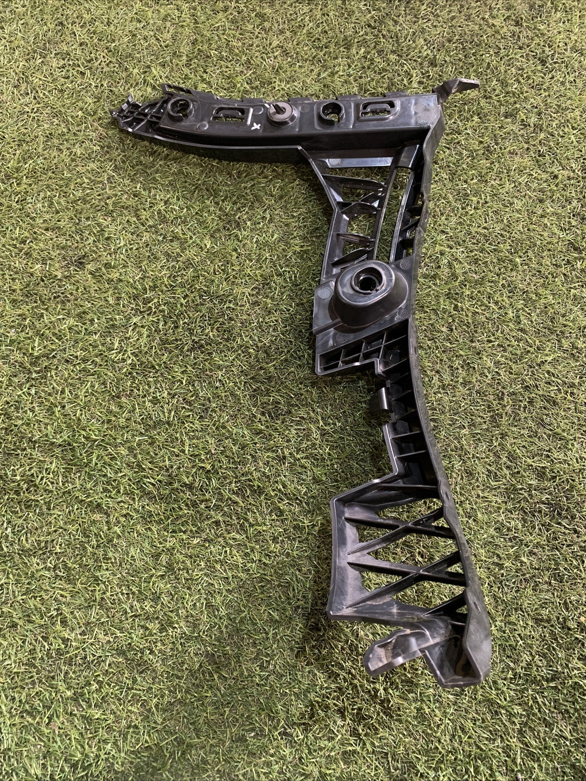 A1778850700 SUPPORTO PARAURTI POSTERIORE LATO SINISTRO MERCEDES CLASSE A W177