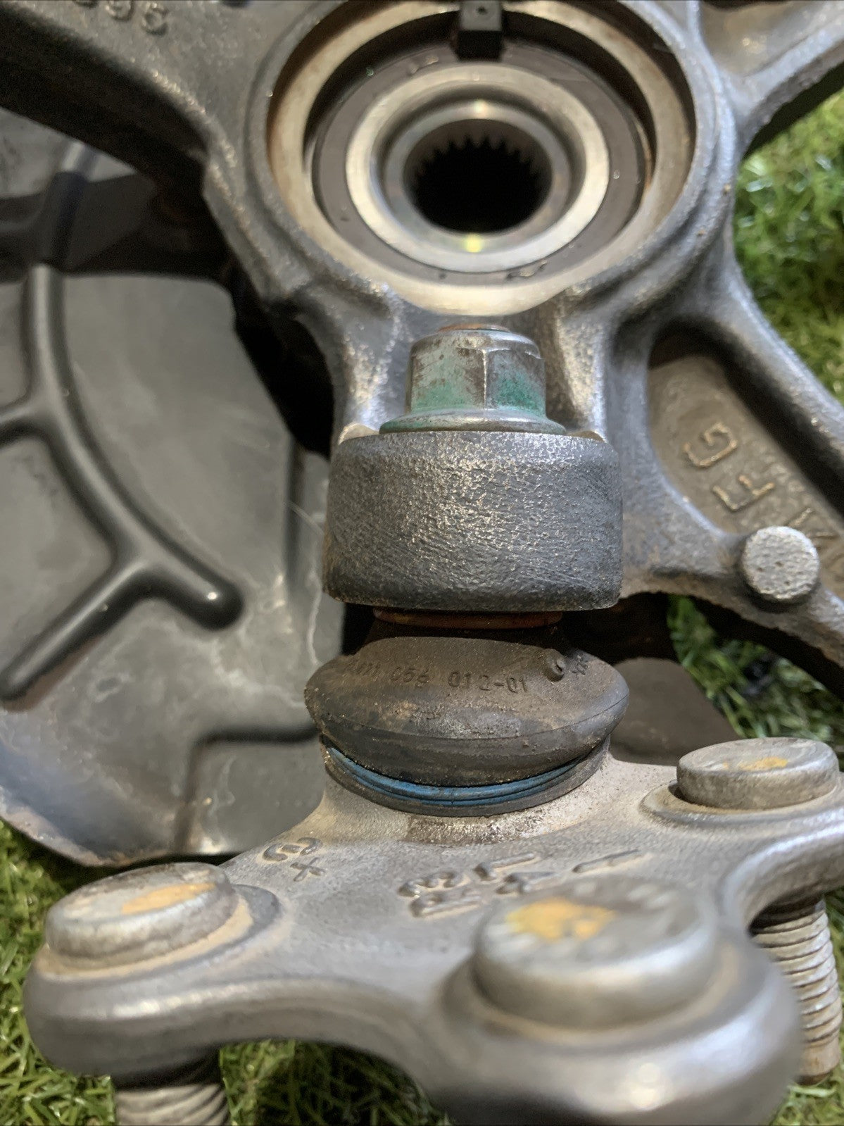 Mozzo Montante Fusello Anteriore Sinistro Volkswagen Up 2021 1S0407255C