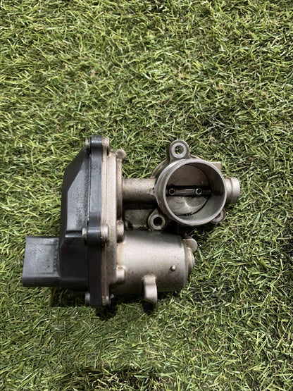 CORPO FARFALLATO VOLKSWAGEN Golf 7 Berlina 04l131501C Diesel 1.6