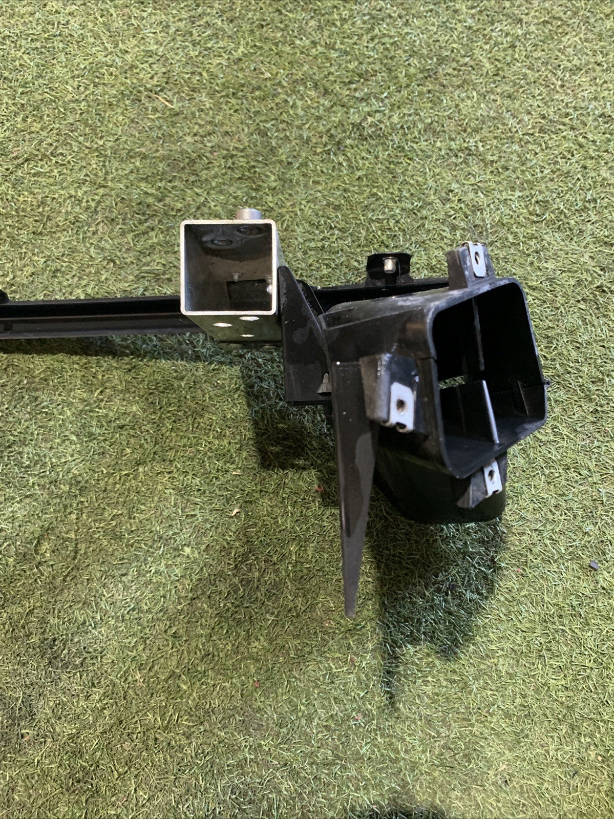 TRAVERSA PARAURTI ANTERIORE INFERIORE ALFA ROMEO Giulia 50544170 5528452