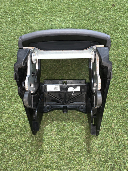 BRACCIOLO CENTRALE VOLKSWAGEN T-CROSS Serie 2GM864207A (19)