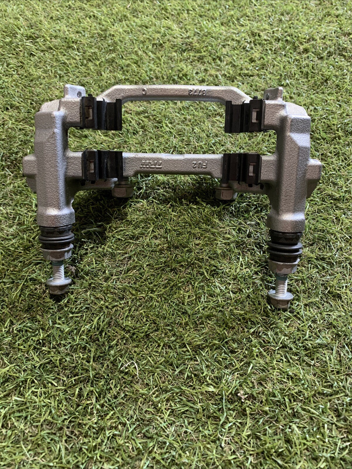 Porta Pinza Posteriore Sinistra Toyota Yaris 2024￼ 47822K9000