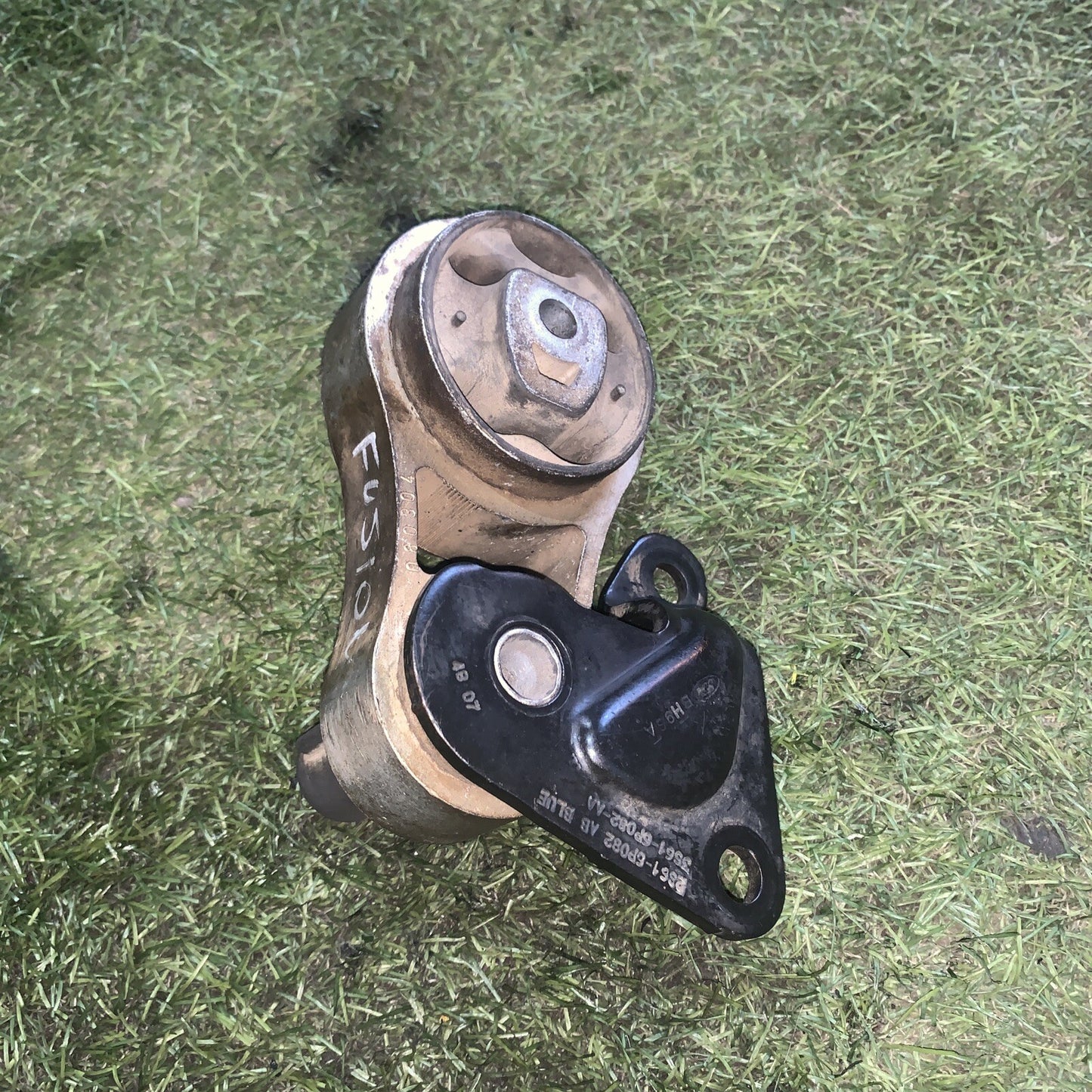 2S61-6P082-AB SUPPORTO CAMBIO POST CENTRALE FORD FUSION