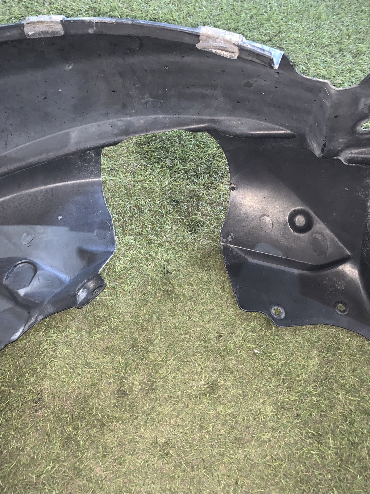 Parasassi Anteriore Destro Ford Fiesta 2010 8A61-16114-AD
