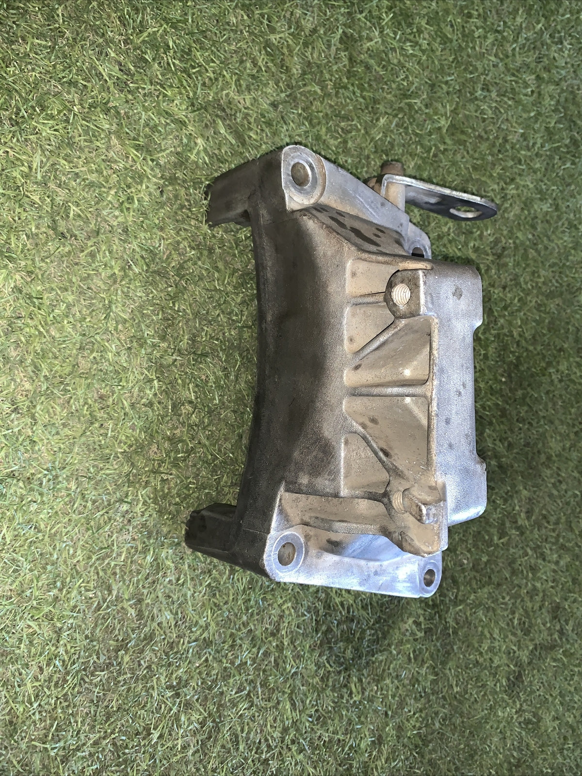 46809621 SUPPORTO MOTORE OPEL CORSA C (2000-2009) 1.3 CDTI 70CV