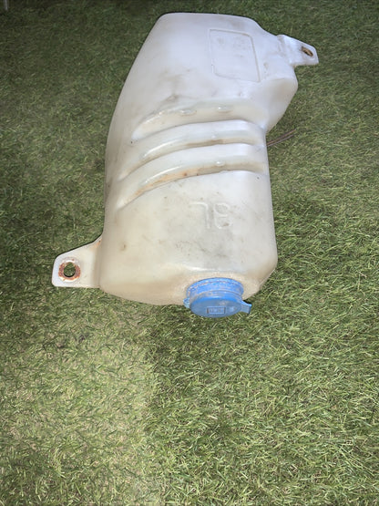 VASCHETTA TERGICRISTALLI CON POMPA  B805  Fiat Stilo