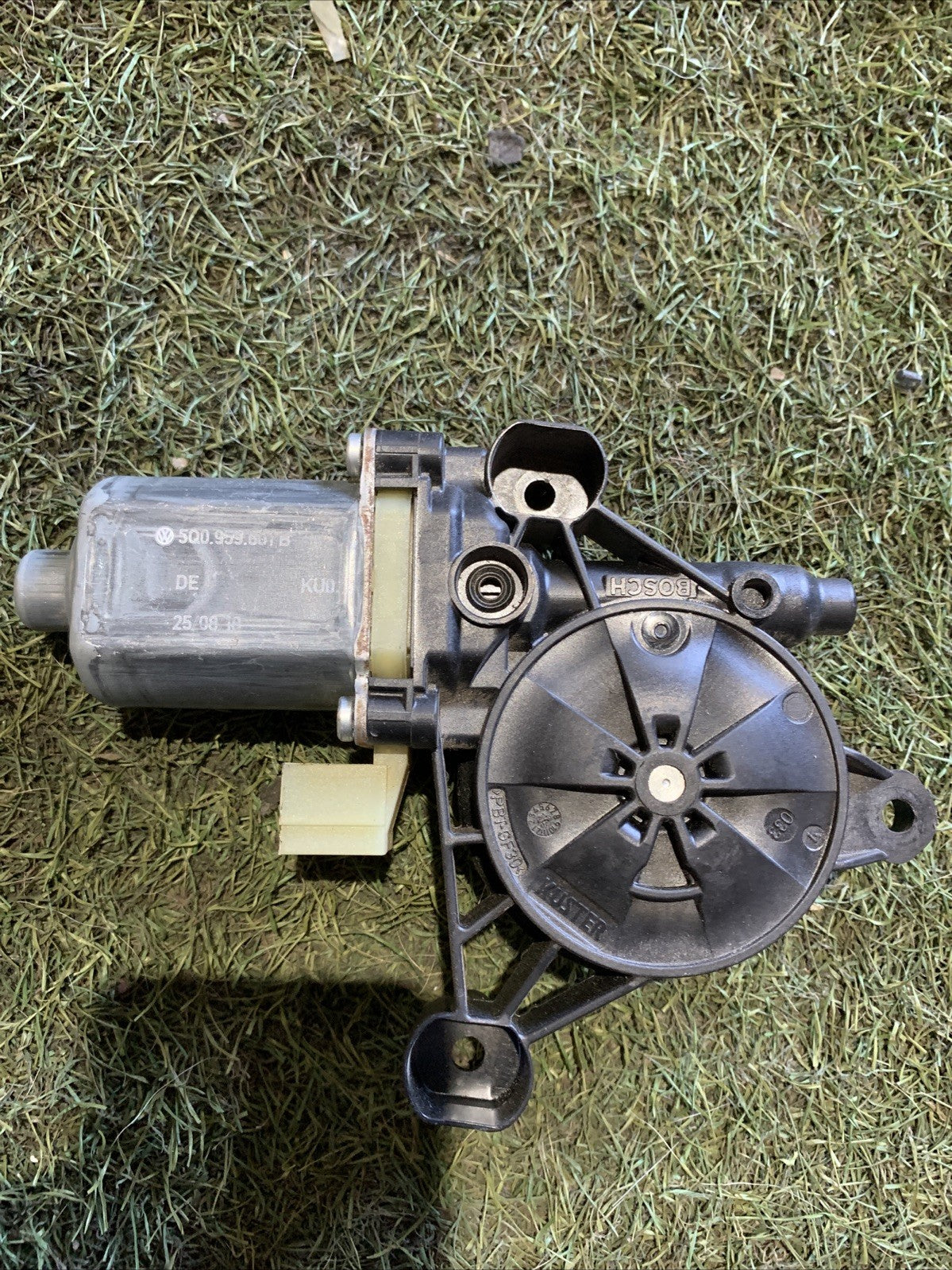 MOTORINO ALZAVETRO ANTERIORE DESTRA PER AUDI A3 Serie (8V1) 5Q0959801B