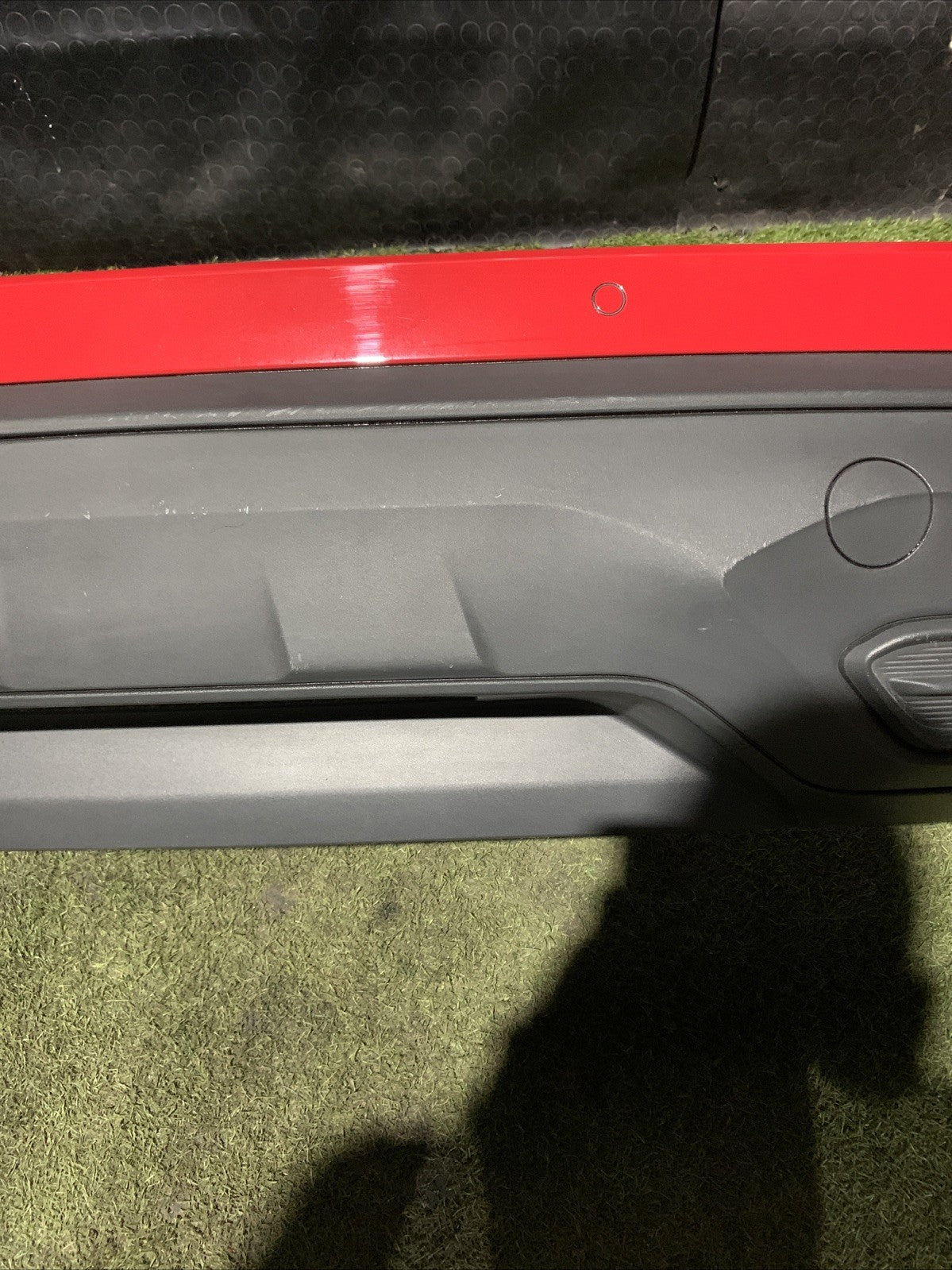PARAURTI POSTERIORE CON SENSORI DI PARCHEGGIO SEAT ARONA 2024